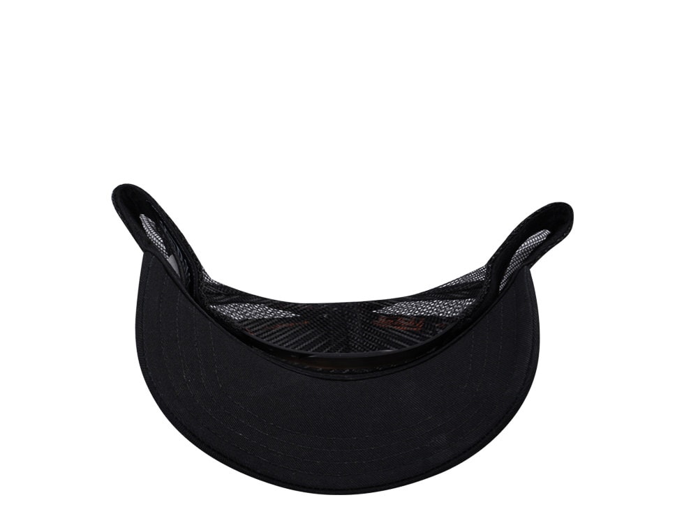Von Dutch Oval Patch All Black Kids Edition Trucker Snapback Casquette