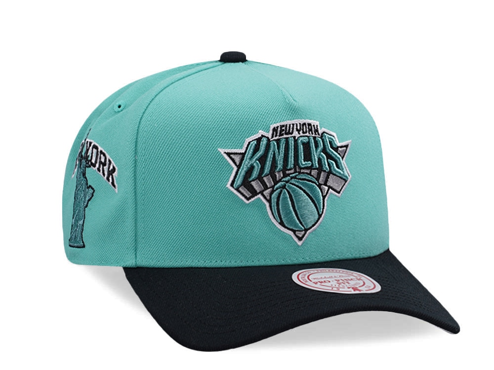 Mitchell & Ness New York Knicks NBA In The City Teal Edition Pro Pinch Fit Snapback Casquette
