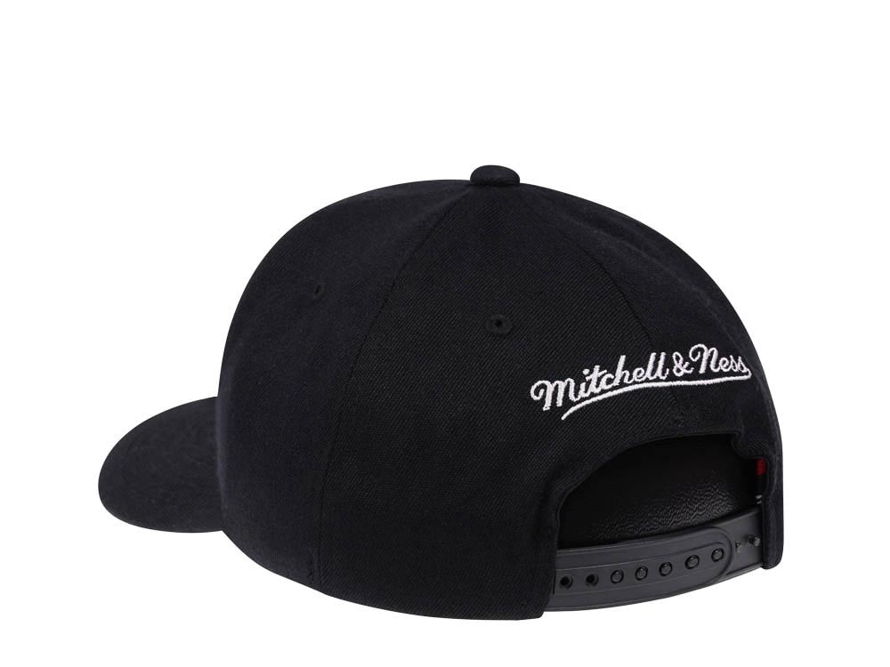 Mitchell & Ness Portland Trail Blazers Team Ground Red Line Solid Flex Snapback Casquette