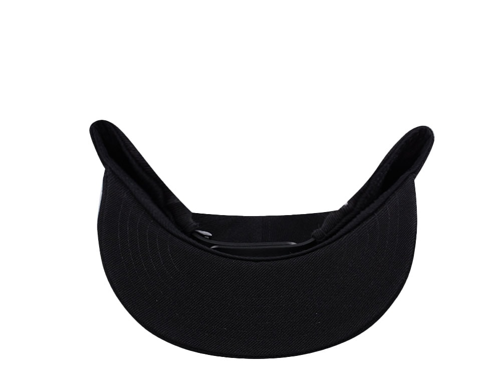 Reebok Text Logo Black Strapback Casquette