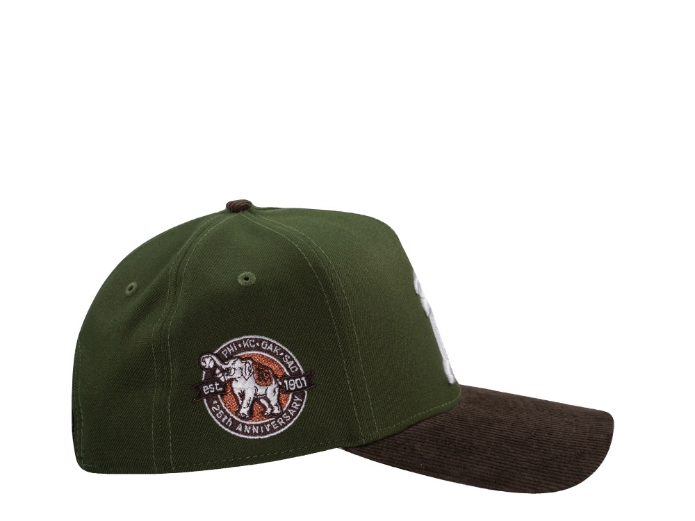 New Era Oakland Athletics 125th Anniversary Rifle Green Walnut Corduroy Two Tone Edition 9Forty A Frame Snapback Casquette