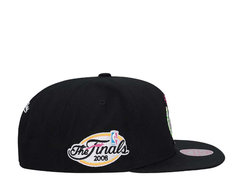 Mitchell & Ness Boston Celtics The Finals 2008 Neon Tropical Black Snapback Casquette