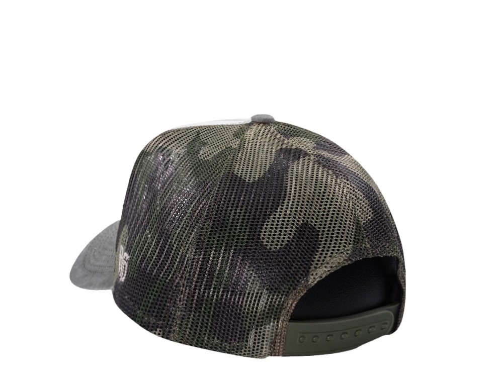 Parallel Union Stencil Script White Edition Trucker Snapback Casquette