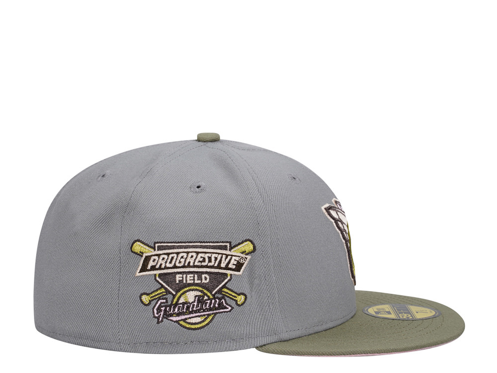 New Era Cleveland Guardians Progressive Field Blush Olive Two Tone Edition 59Fifty Fitted Casquette