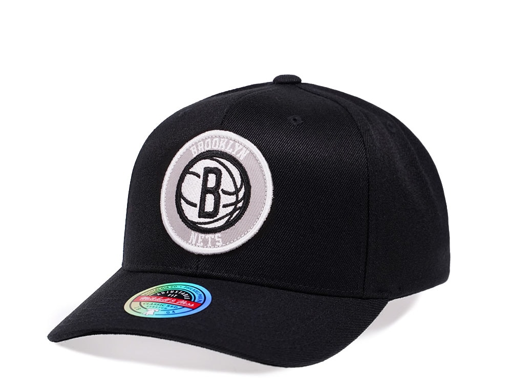 Mitchell & Ness Brooklyn Nets Alleyoop Red Line Solid Flex Snapback Casquette