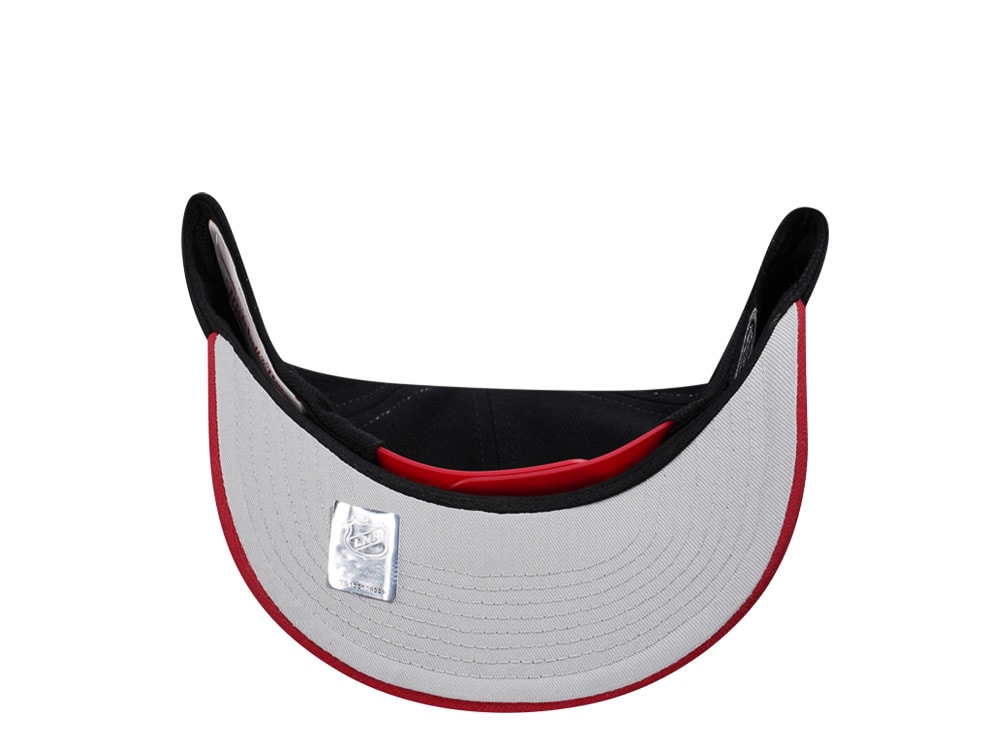Mitchell & Ness Detroit Red Wings Vintage Logo Pro Crown Fit Snapback Casquette
