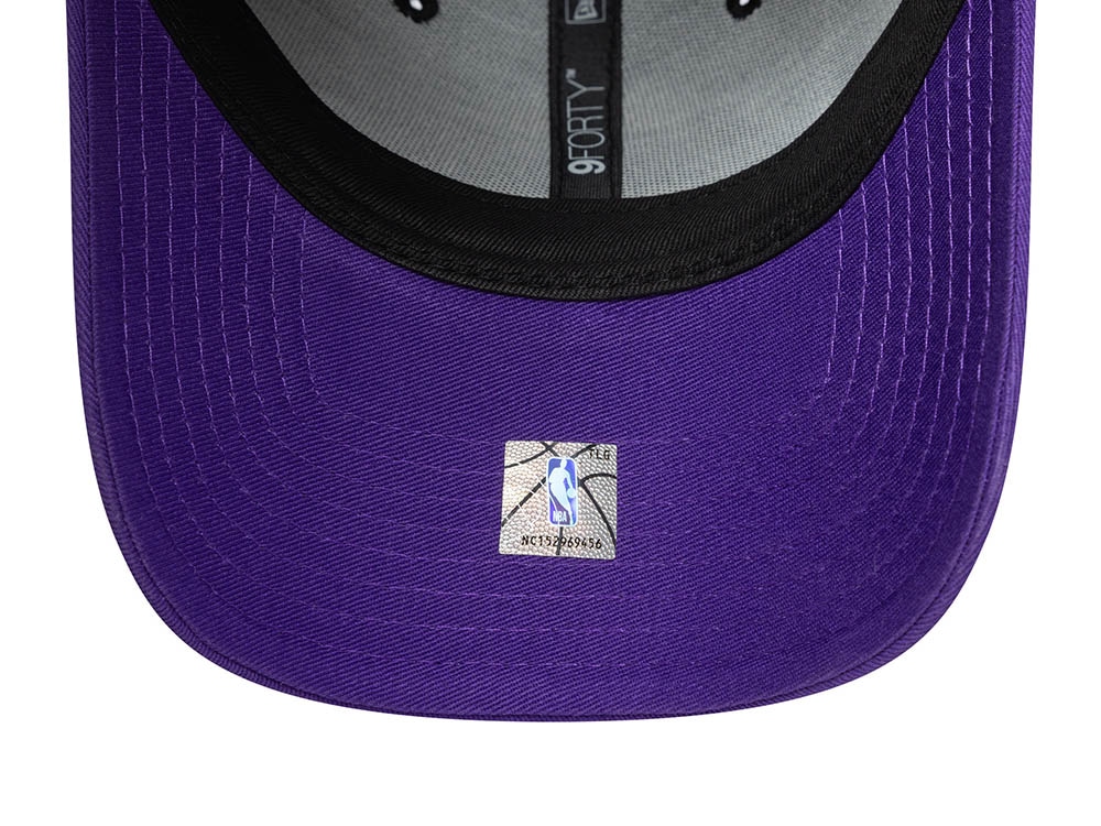 New Era Los Angeles Lakers 17 Time NBA Champions Edition 9Forty Strapback Casquette
