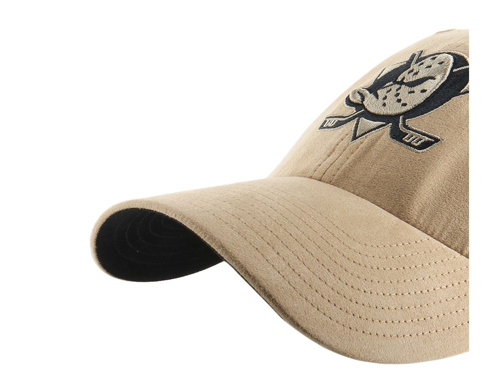 47Brand Anaheim Ducks Khaki Ballpark Suede Edition Clean Up Strapback Casquette