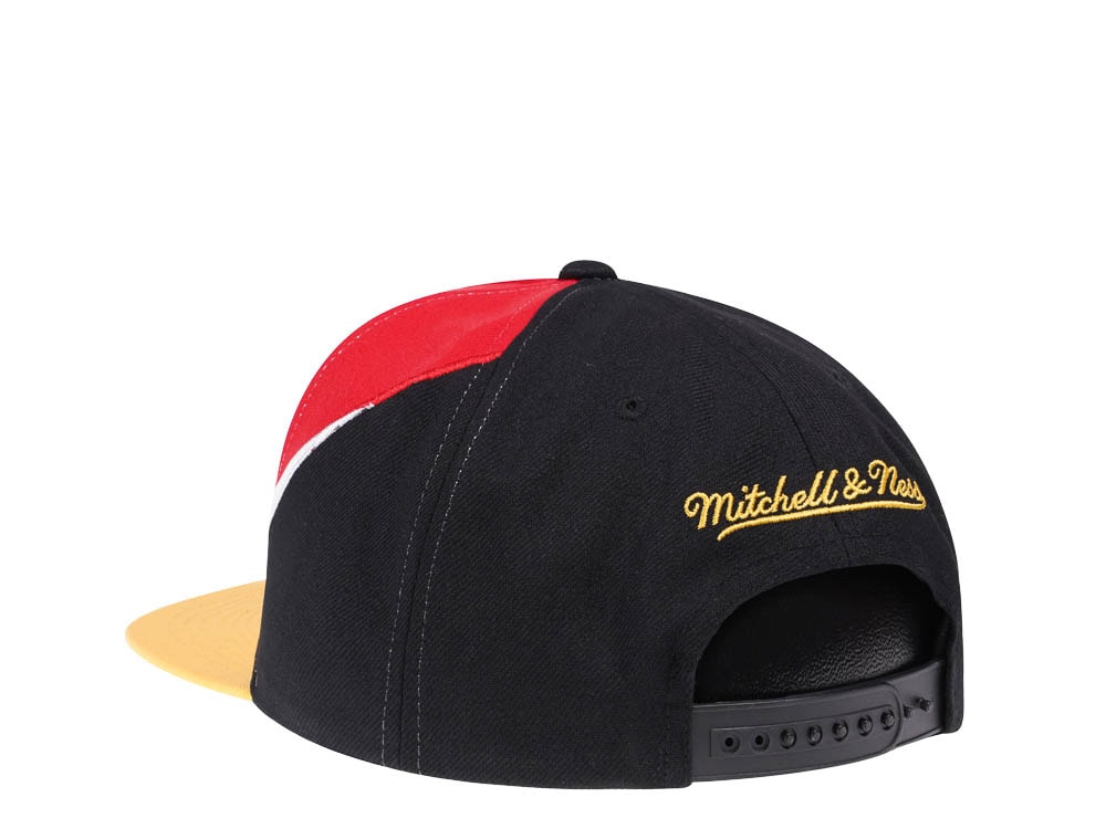 Mitchell & Ness Atlanta Hawks NBA Multiply Hardwood Classic Snapback Casquette