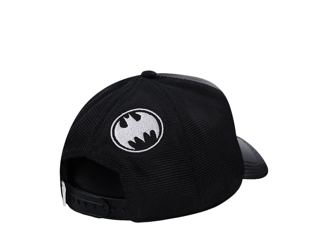 Capslab Comics Batman Trucker Snapback Casquette