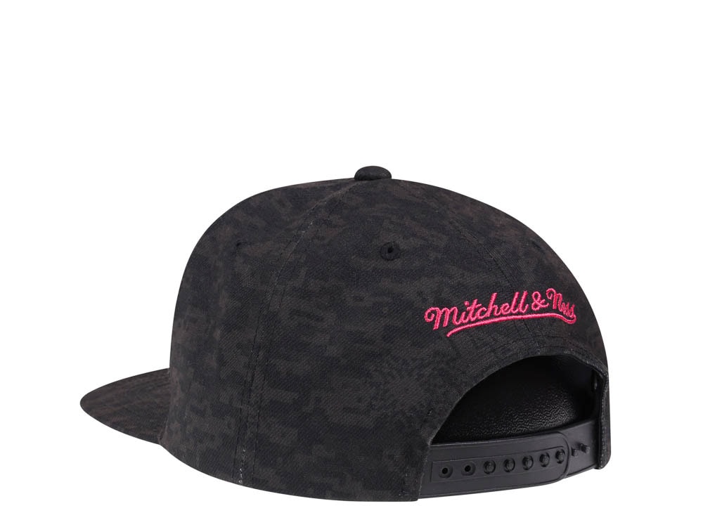 Mitchell & Ness San Antonio Spurs NBA Team Digi Camo Hardwood Classic Snapback Casquette