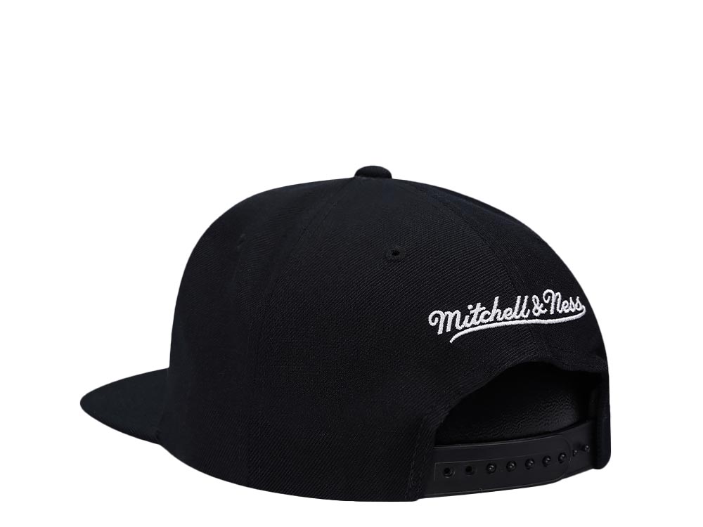 Mitchell & Ness Cleveland Cavaliers NBA Champions 2016 Hardwood Classic Snapback Casquette