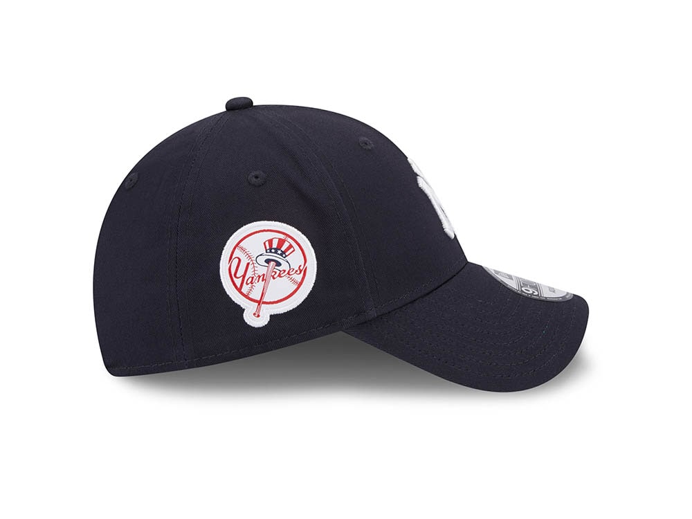 New Era New York Yankees Navy Throwback 9Forty Strapback Casquette