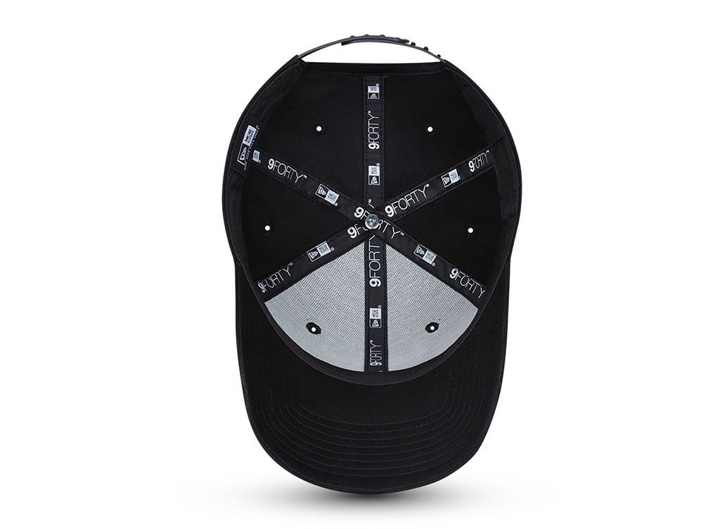 New Era Atlanta Braves Black on Black Edition 9Forty Snapback Casquette