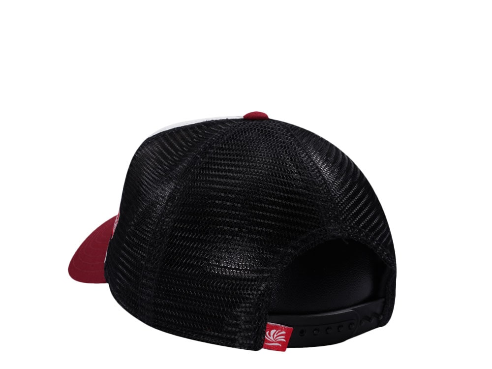 Djinns Theres One In Every Port Trucker Snapback Casquette