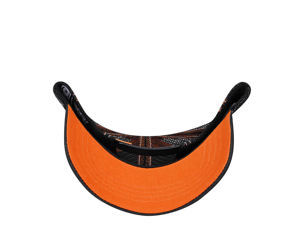 Capslab Looney Tunes Bugs Bunny Sky Trucker Snapback Casquette
