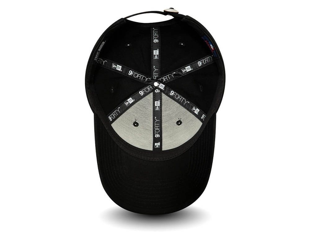 New Era New York Yankees Essential Black and Black Womens 9Forty Strapback Casquette