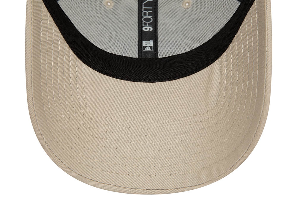 New Era New York Yankees League Essential Stone Brown 9Forty Strapback Casquette