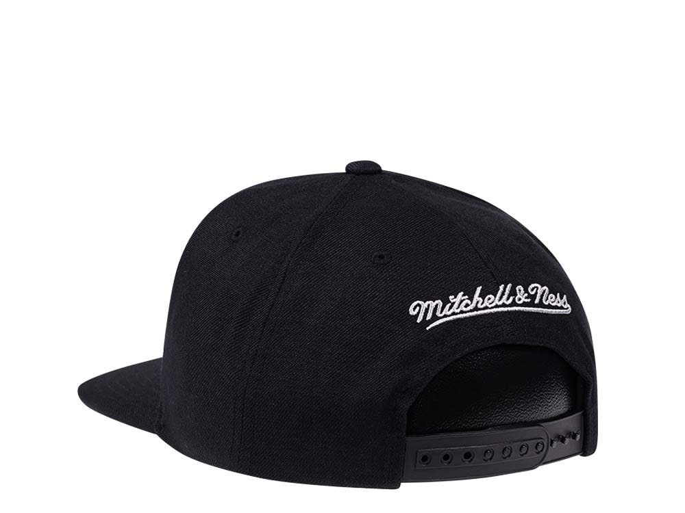 Mitchell & Ness Toronto Raptors Black Zig Zag Satin Undervisor Snapback Casquette
