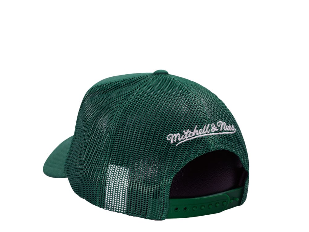 Mitchell & Ness Milwaukee Bucks Green Trucker Adjustable Fit Snapback Casquette