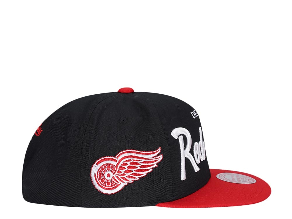 Mitchell & Ness Detroit Red Wings Vintage Script Snapback Casquette