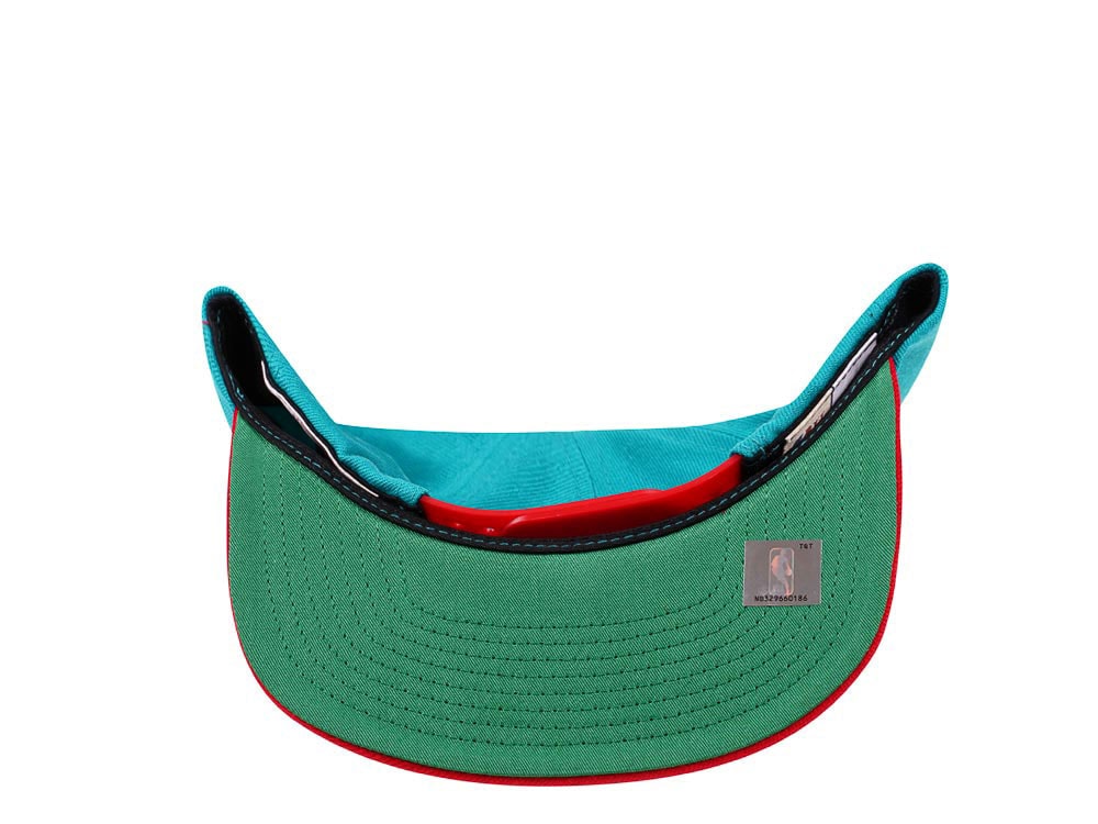 Mitchell & Ness Vancouver Grizzlies Hardwood Classics 2 Tone Snapback Casquette