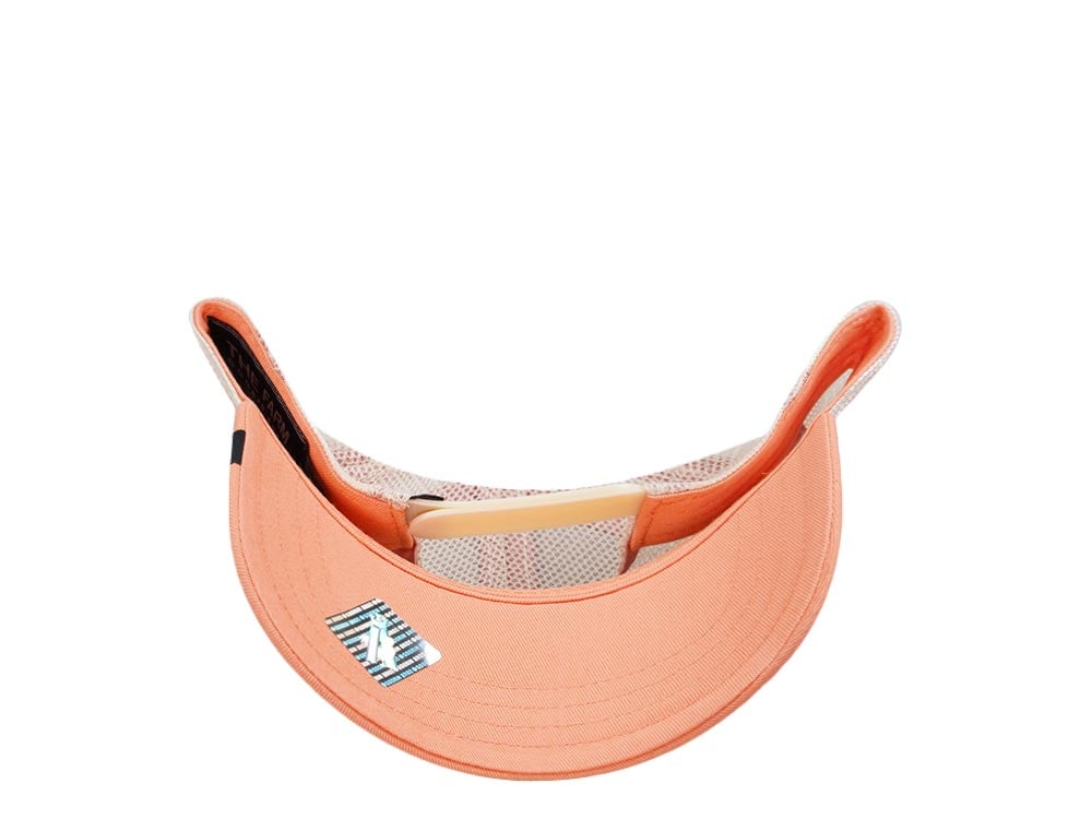 Goorin Bros The Panther Coral Trucker Snapback Casquette