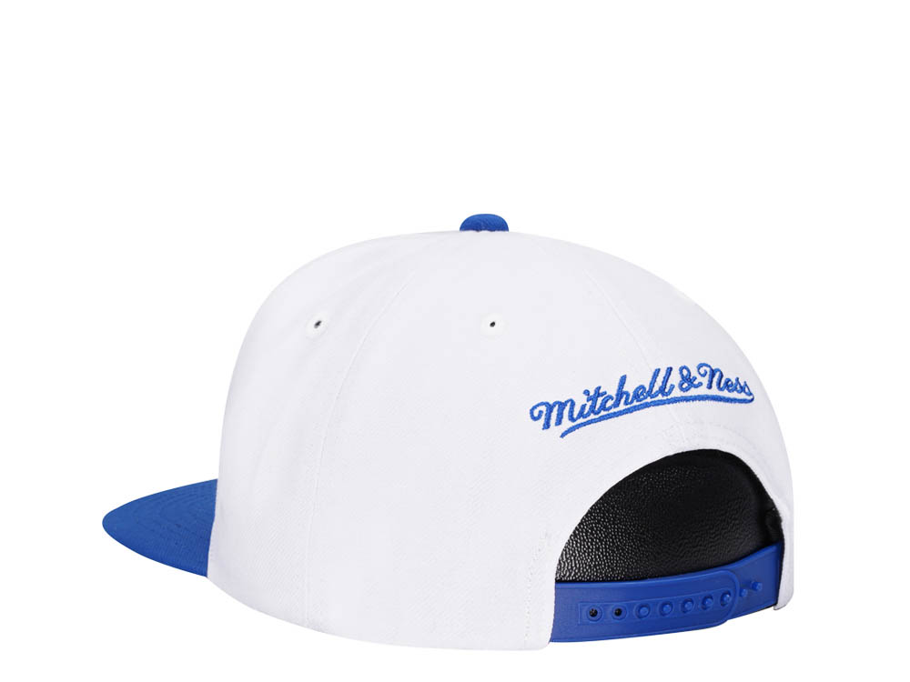 Mitchell & Ness Washington Capitals Vintage Sharktooth Snapback Casquette
