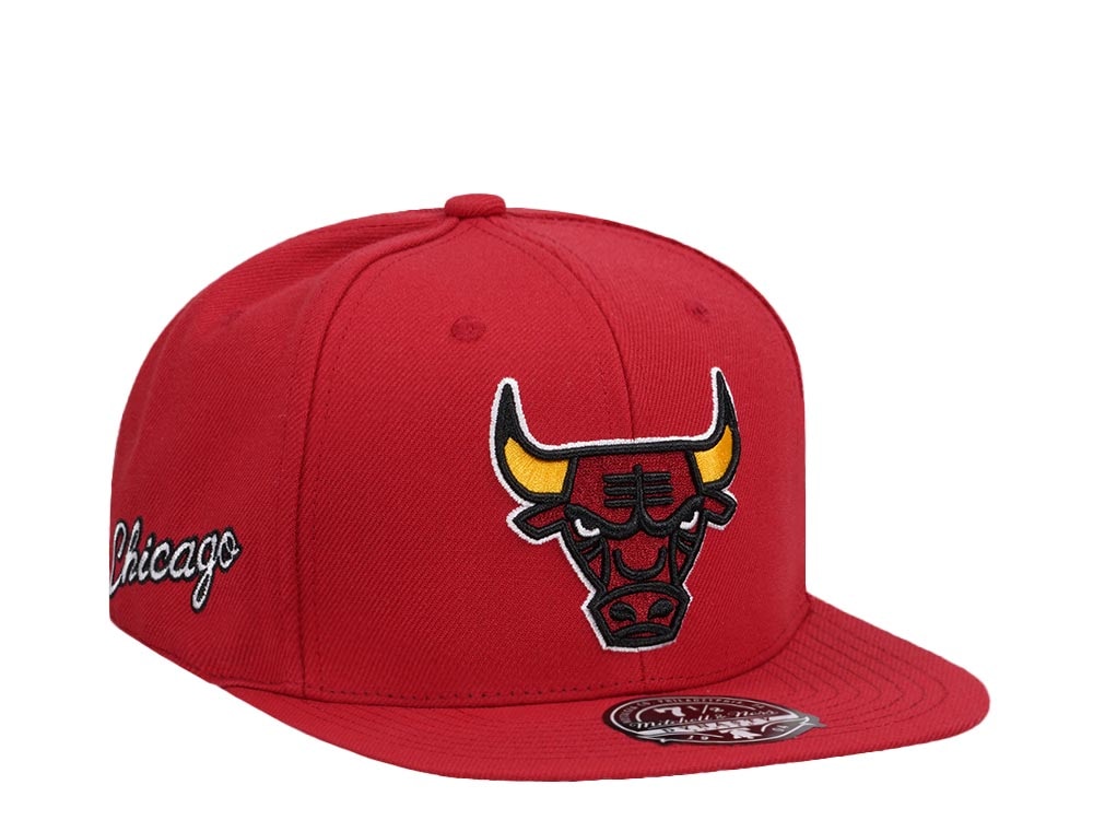 Mitchell & Ness Chicago Bulls Logo History Hardwood Classic Dynasty Fitted Casquette