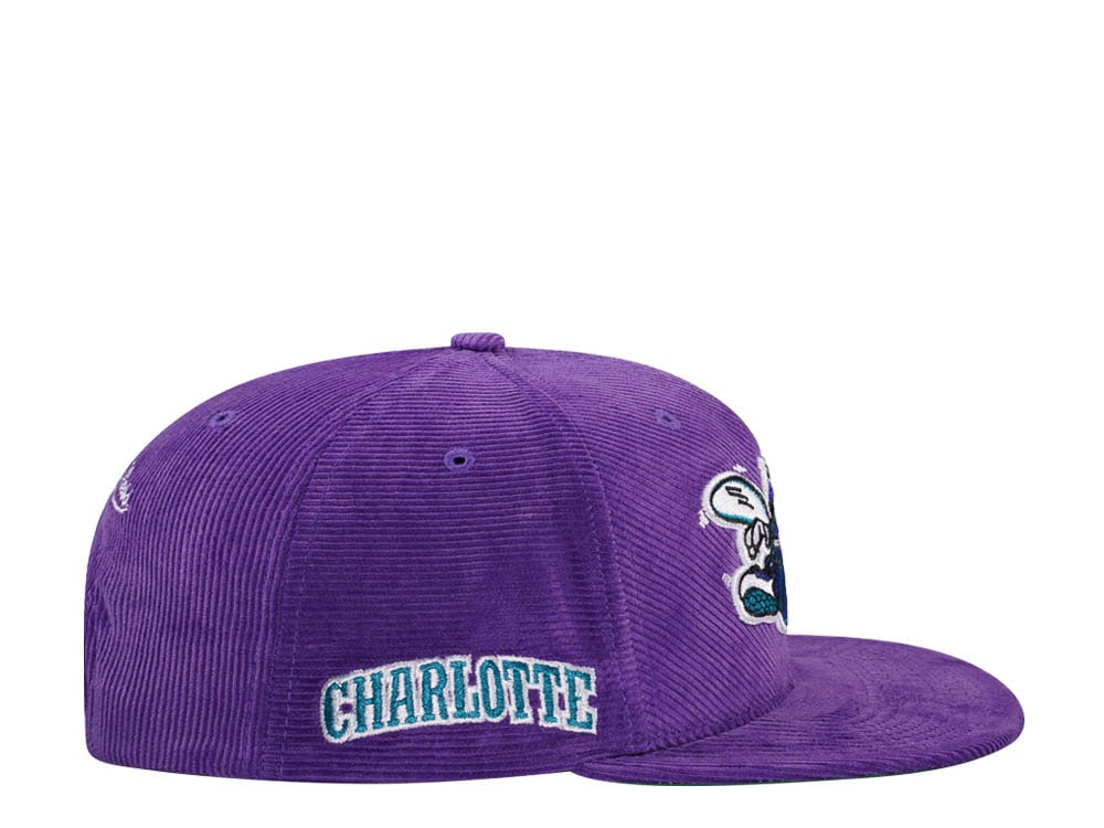 Mitchell & Ness Charlotte Hornets Purple Cord Hardwood Classic Snapback Casquette