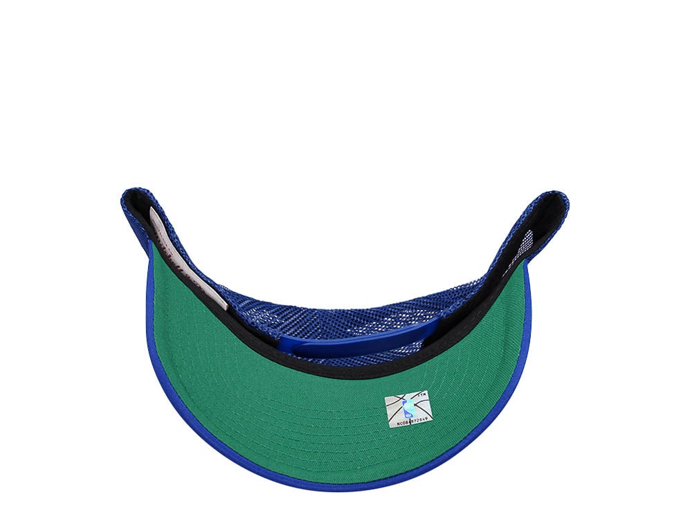 Mitchell & Ness Dallas Mavericks Blue Billboard Trucker Snapback Casquette