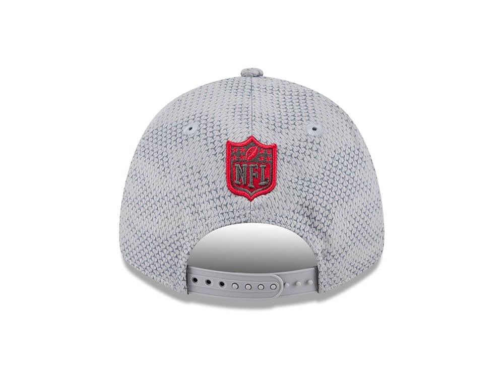 New Era Tampa Bay Buccaneers Sideline 2024 9Forty Stretch Snapback Casquette