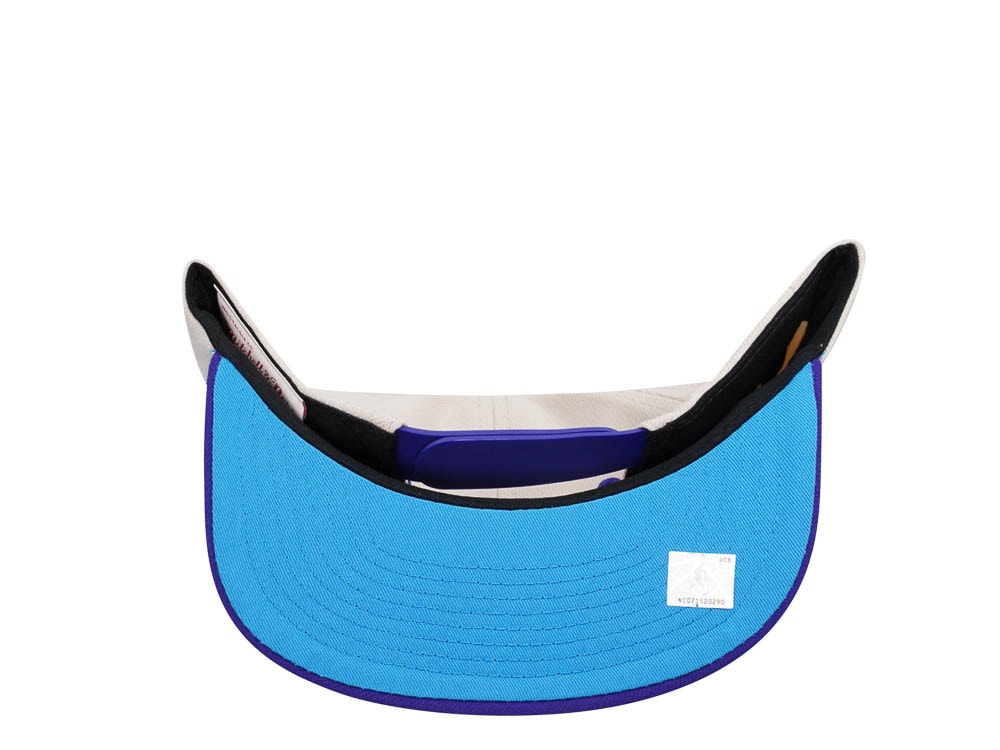 Mitchell & Ness Utah Jazz Sail Off White Two Tone Snapback Casquette