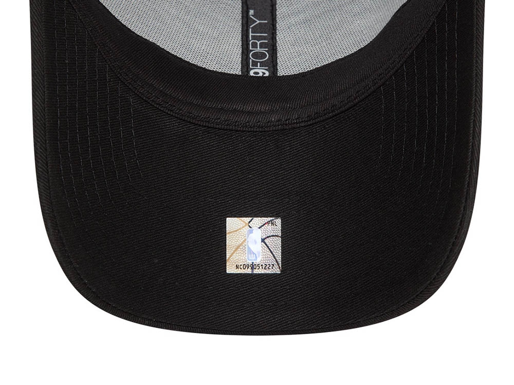 New Era Chicago Bulls NBA Essential Black 9Forty Strapback Casquette