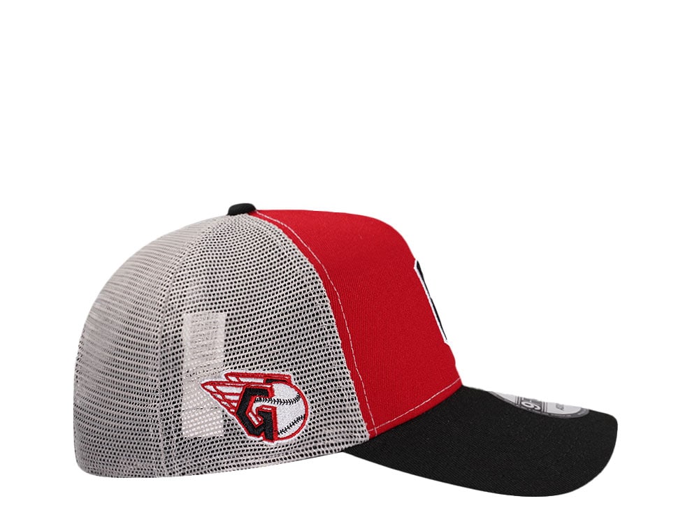 New Era Cleveland Guardians Two Tone Edition A Frame Trucker Snapback Casquette