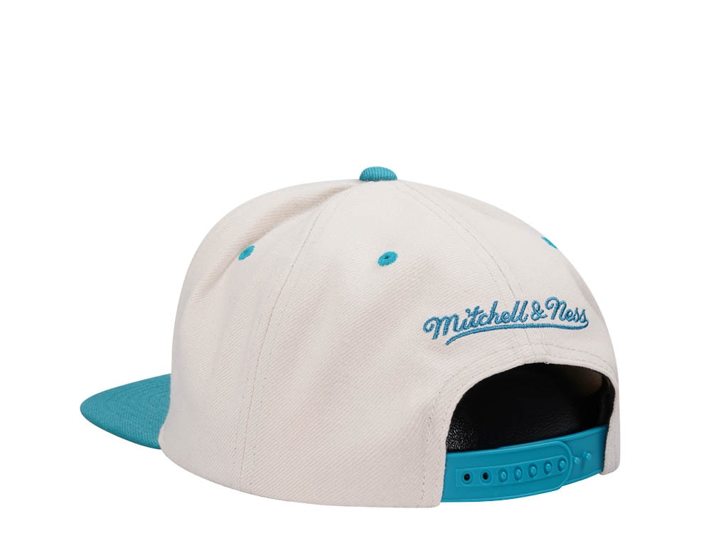 Mitchell & Ness Detroit Pistons Sail Off White Two Tone Snapback Casquette