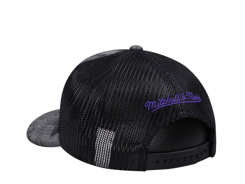 Mitchell & Ness Los Angeles Lakers Burnt Ends Black Trucker Snapback Casquette