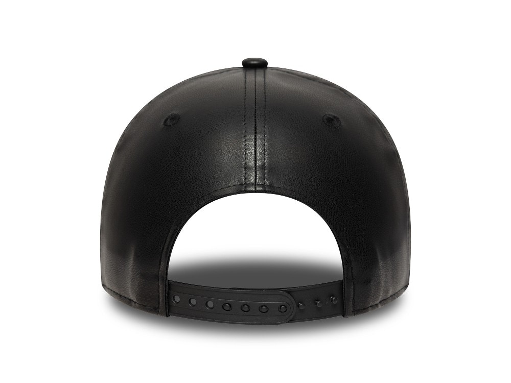 New Era Chicago Bulls Black PU Leather Edition 9Forty M Crown Snapback Casquette