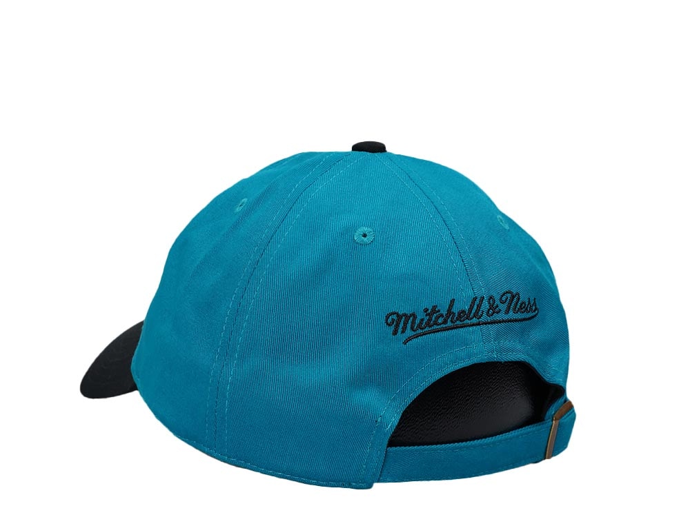 Mitchell & Ness Detroit Pistons Team Two Tone 2.0 Hardwood Classic Dad Strapback Casquette