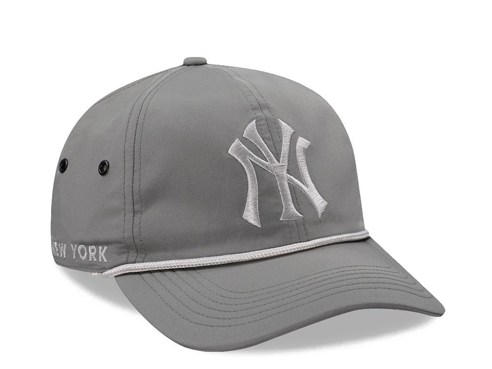 Nike New York Yankees Club Olive Edition Strapback Casquette