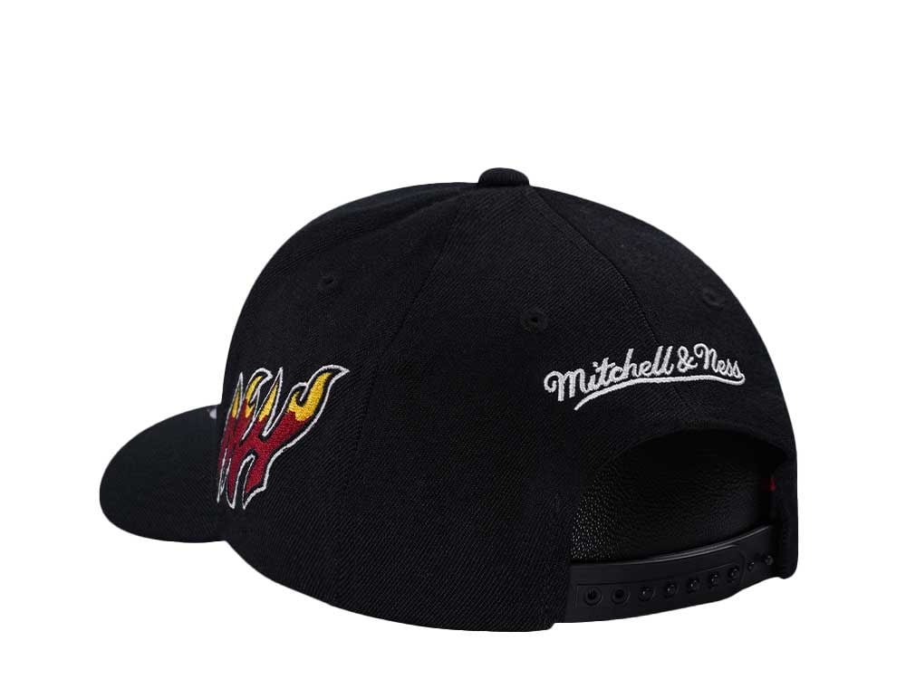 Mitchell & Ness Miami Heat The Finals 2006 NBA Home Town Classic Red Snapback Casquette