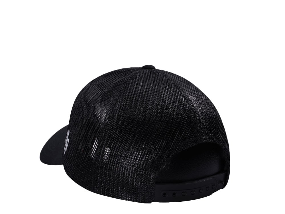 American Needle Mack Truck Square Patch Valin Black Trucker Snapback Casquette