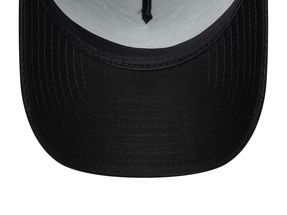 New Era Liverpool Fc Iridescent Logo Black Prime Edition 9Forty A Frame Trucker Snapback Casquette