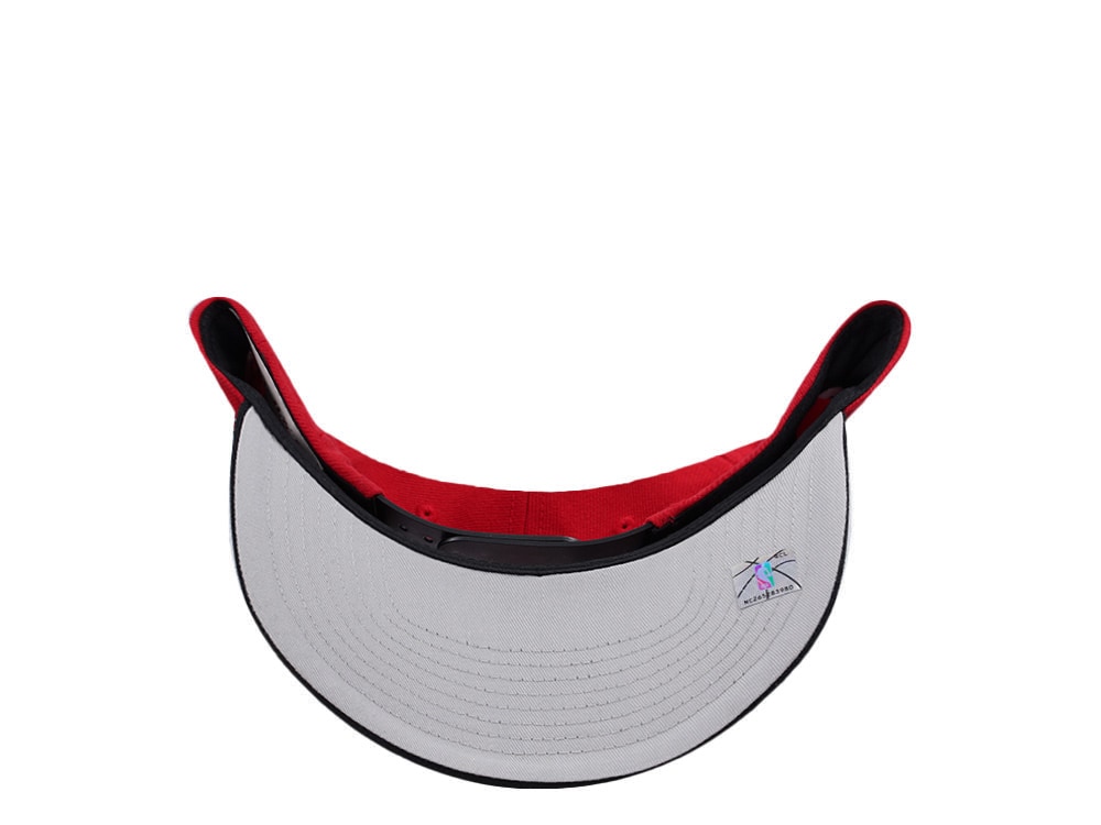 Mitchell & Ness Toronto Raptors NBA In The City Red Edition Pro Pinch Fit Snapback Casquette