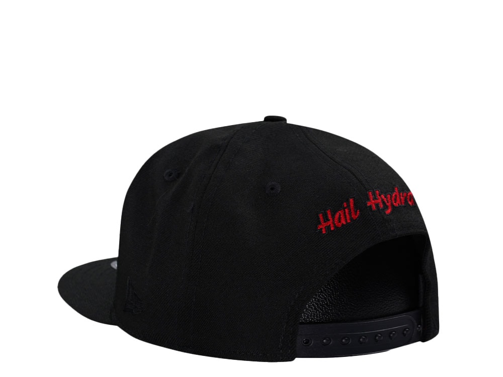 New Era Hydra Black and Red Edition 9Fifty Snapback Casquette