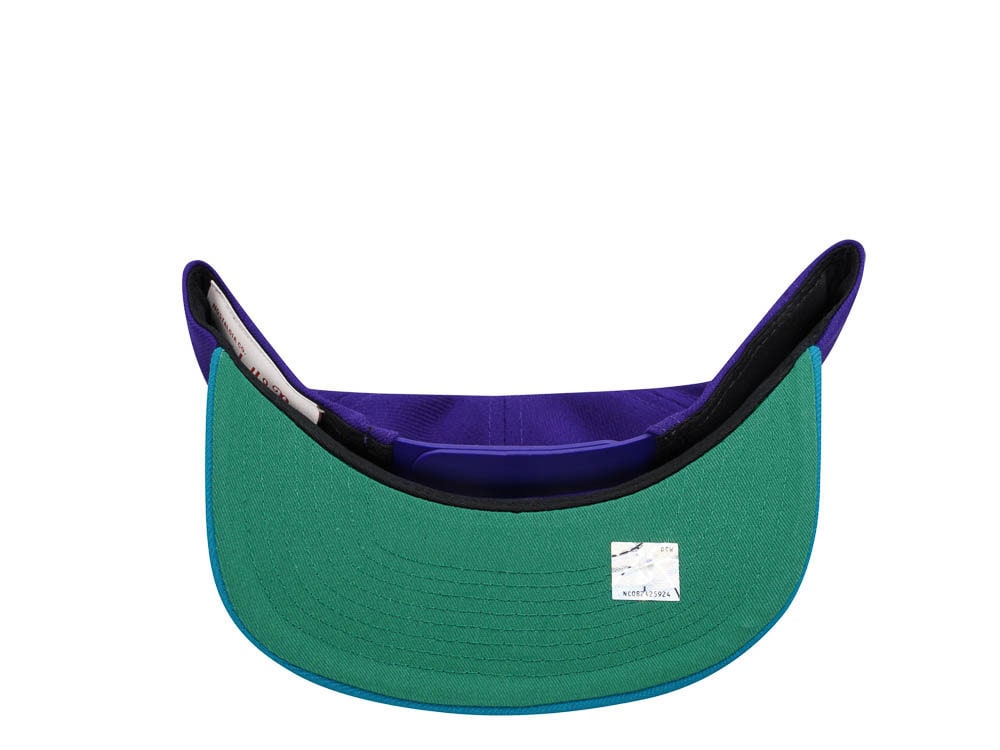 Mitchell & Ness Utah Jazz Breakthrough Two Tone Snapback Casquette