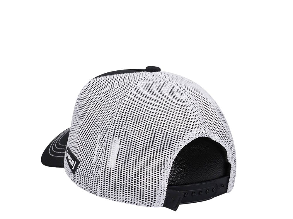 Capslab Peanuts Snoopy Black Grey Trucker Snapback Casquette