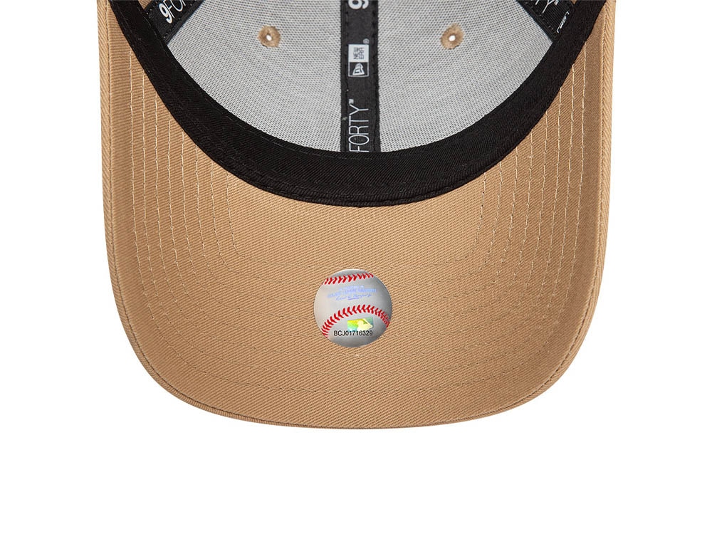 New Era New York Yankees League Essential Camel Womens 9Forty Strapback Casquette