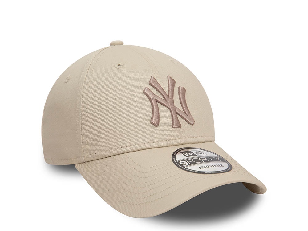 New Era New York Yankees League Essential Stone Brown 9Forty Strapback Casquette
