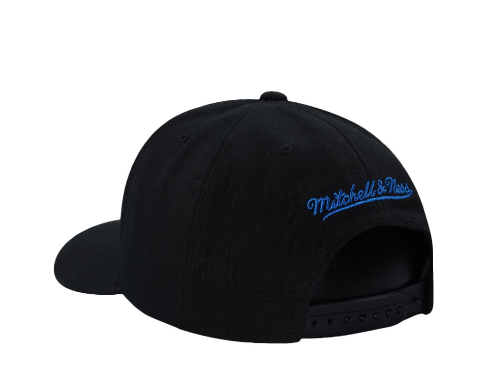 Mitchell & Ness Wrestlemania WWE Smack Down Pro Crown Snapback Casquette